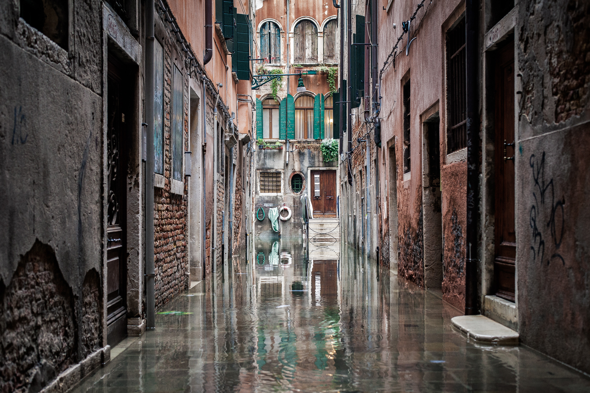 11_Venice_High_Tide_Acqua_Alta_by_Davide_Camesasca
